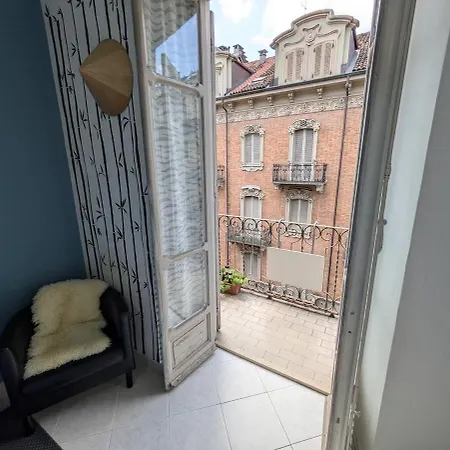 Two-room Near The Polytechnic With Balcony * טורינו